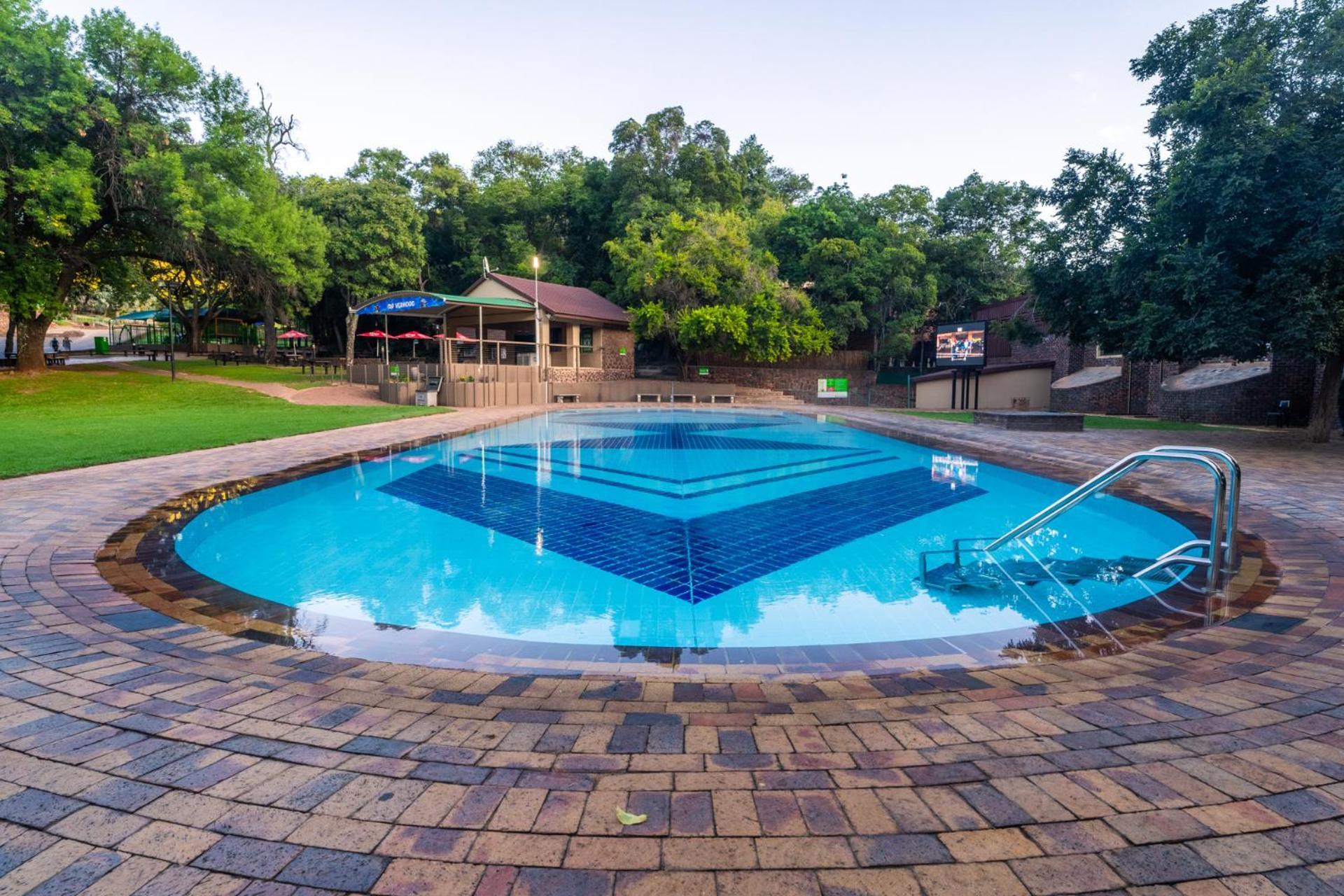 ATKV Klein-Kariba Hotel Bela-Bela Bagian luar foto